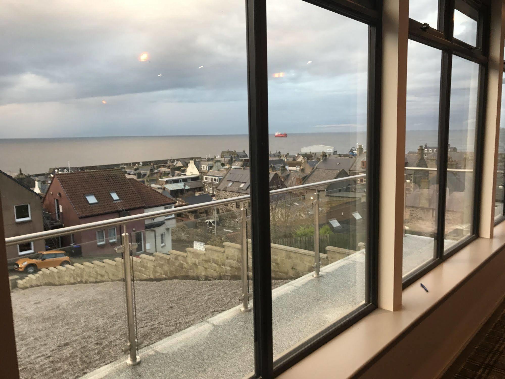 Macduff The Knowes Hotel & Restaurant מראה חיצוני תמונה
