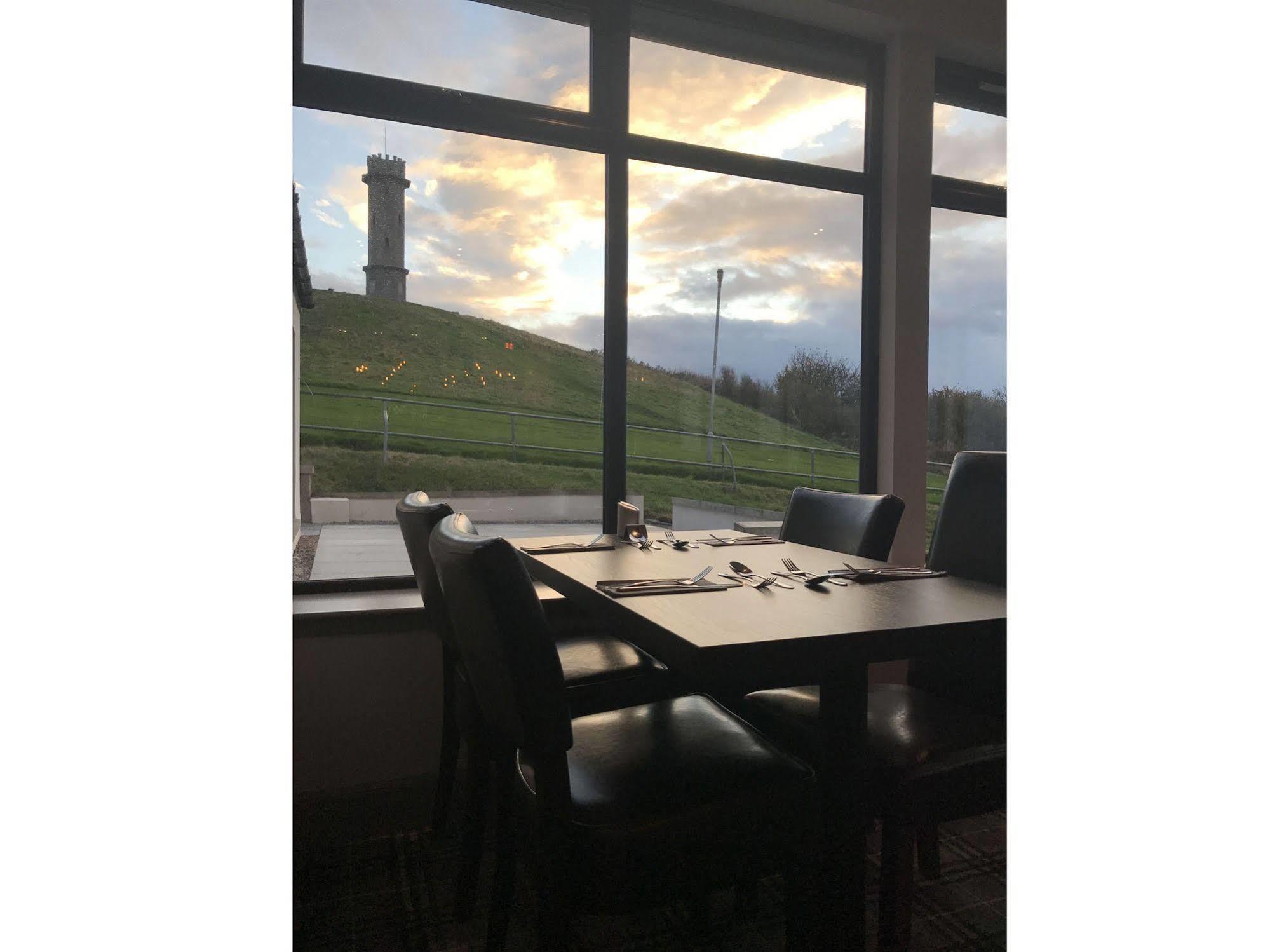 Macduff The Knowes Hotel & Restaurant מראה חיצוני תמונה