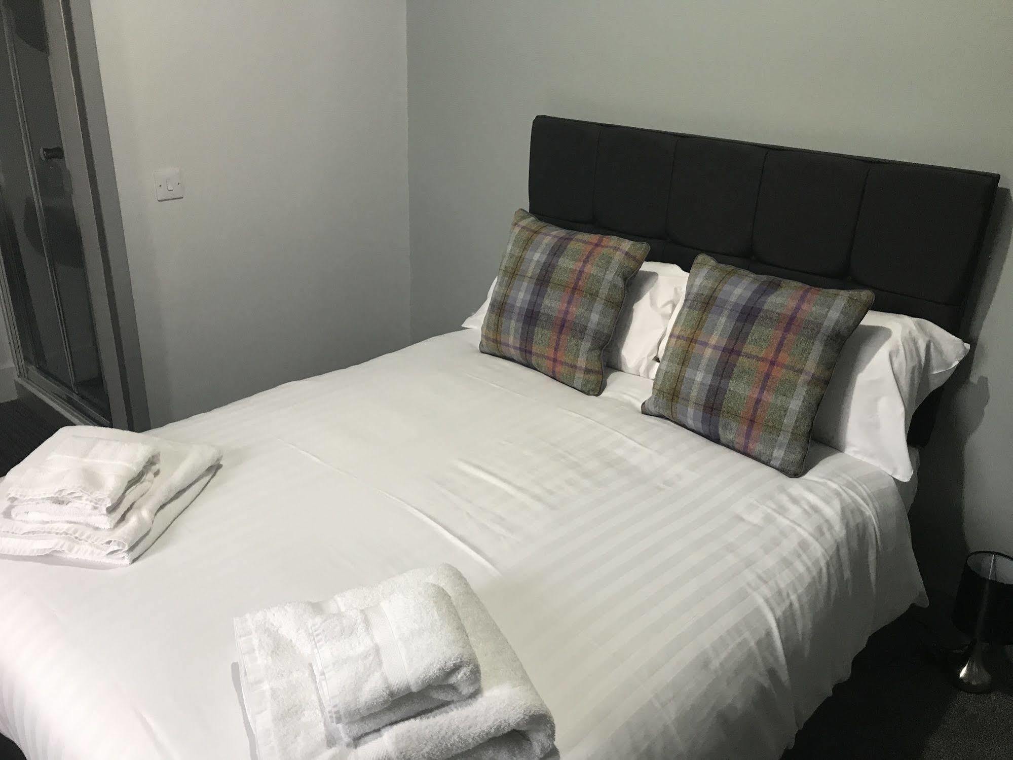 Macduff The Knowes Hotel & Restaurant מראה חיצוני תמונה