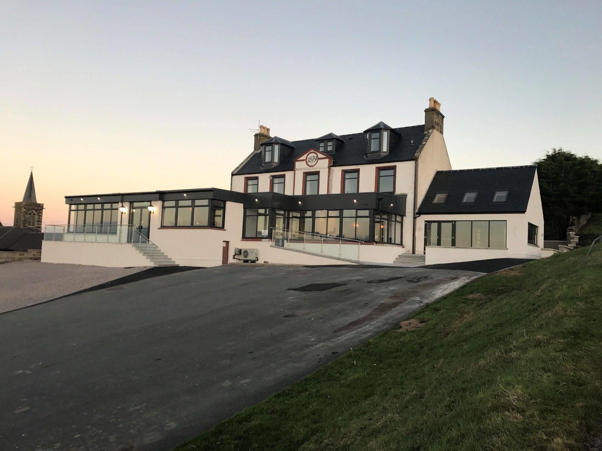 Macduff The Knowes Hotel & Restaurant מראה חיצוני תמונה